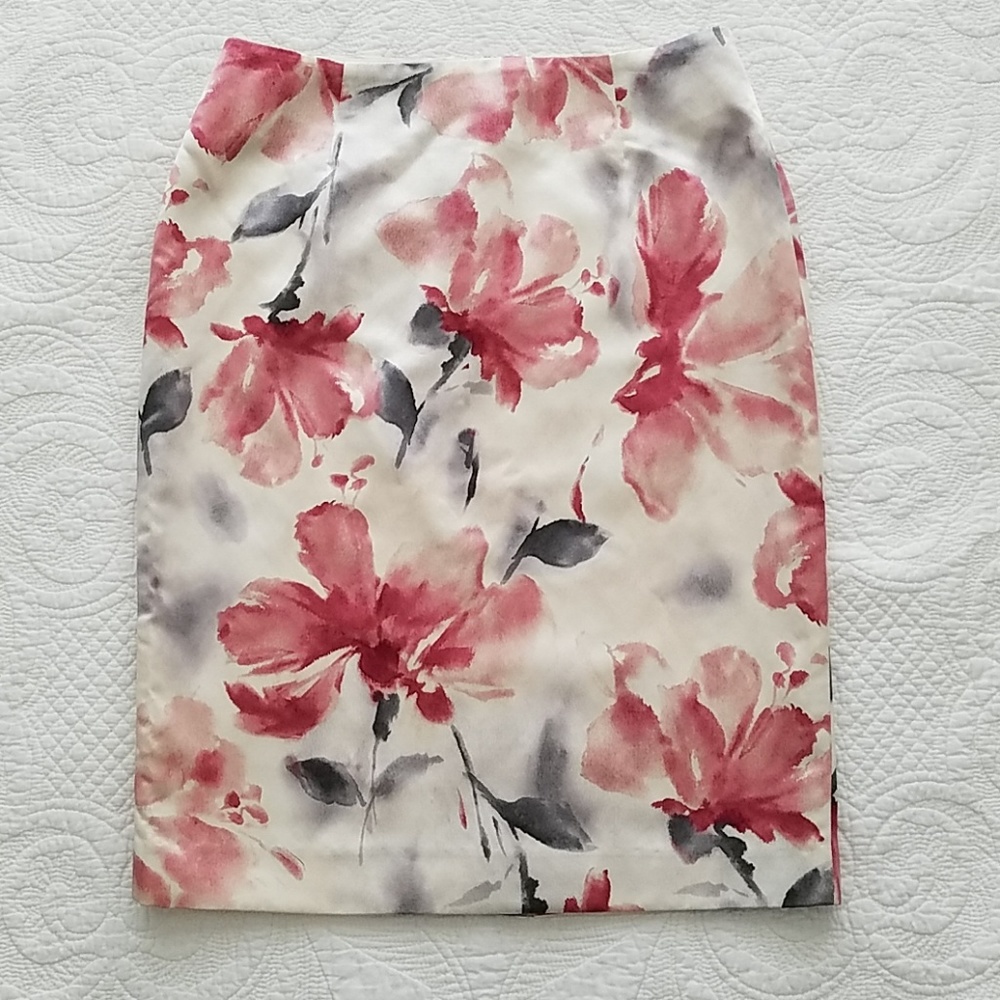 Jones NY Floral Print Pencil Skirt